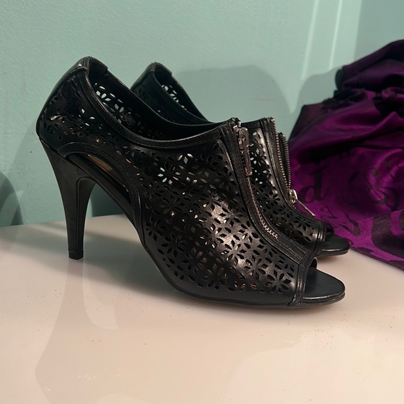 Fergalicious Shoes - Heeels, zip front sandals